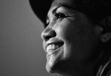 Gaby Amarantos, por Renato Nascimento